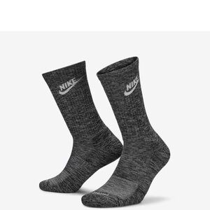 Nike Everyday Plus Cushioned Crew Sock